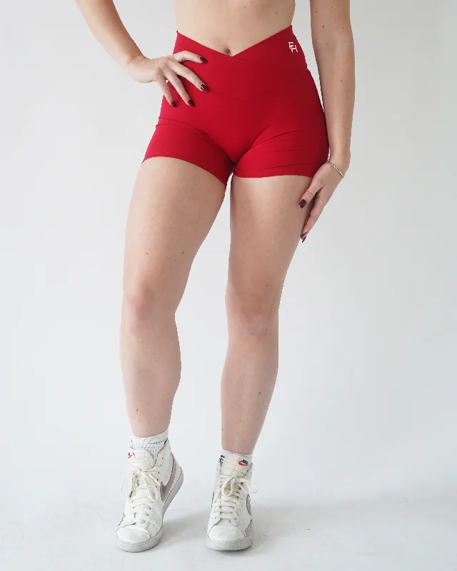 Everyday V-Waist Biker Shorts 6" - Cherry